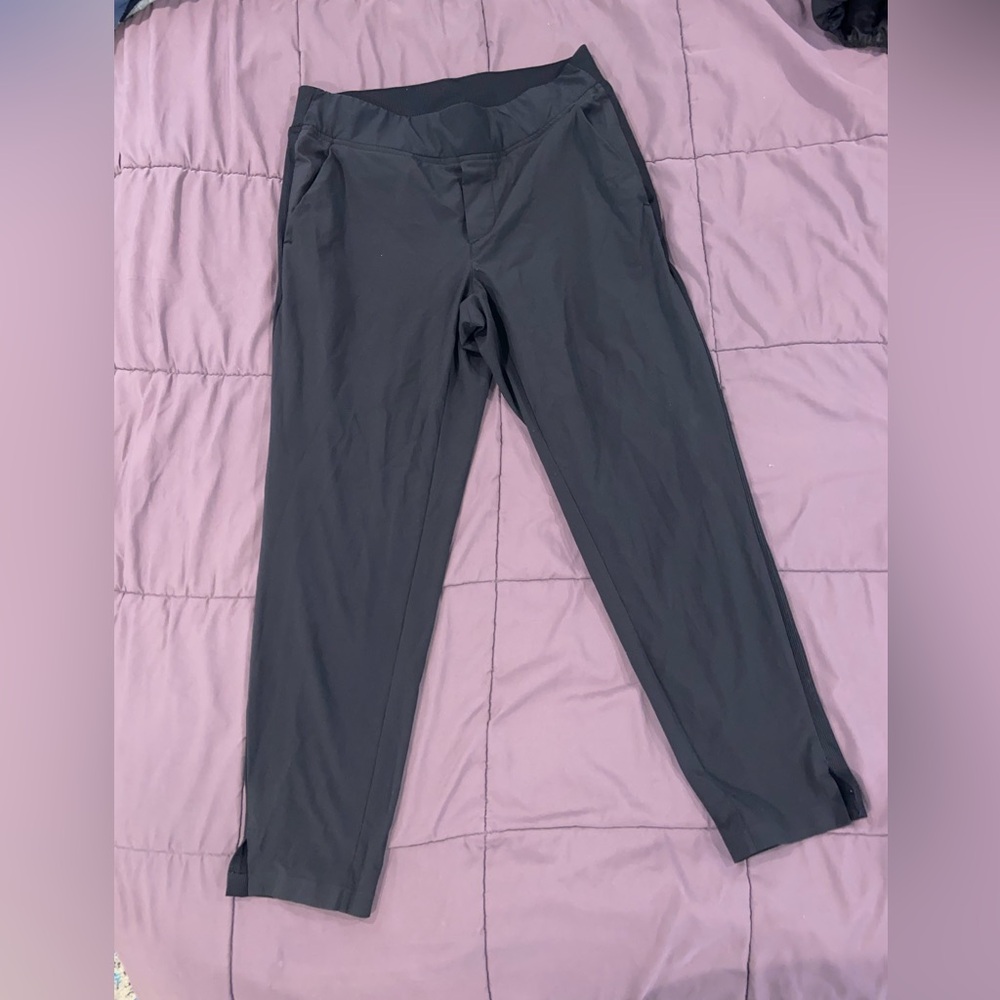 Athleta Women’s Joggers Black 4 Petite